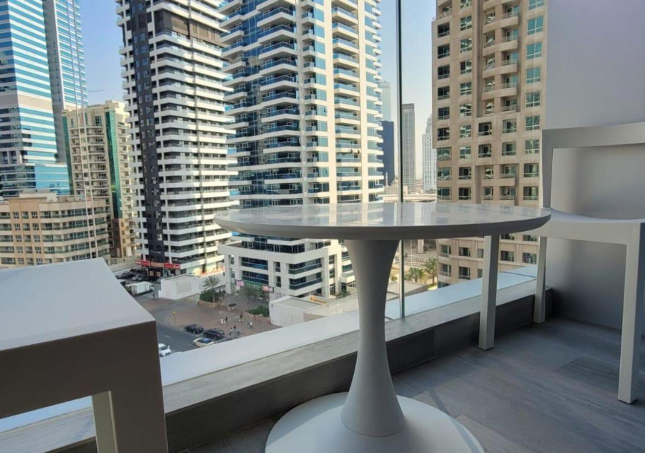Dubai Marina Walk Gem Modern Apartments With Pool & Gym Access, Steps To Beach & Metro Managed By Sunnyhomes מראה חיצוני תמונה