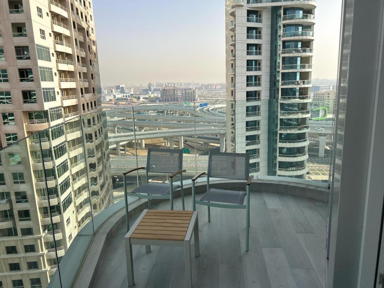 Dubai Marina Walk Gem Modern Apartments With Pool & Gym Access, Steps To Beach & Metro Managed By Sunnyhomes מראה חיצוני תמונה